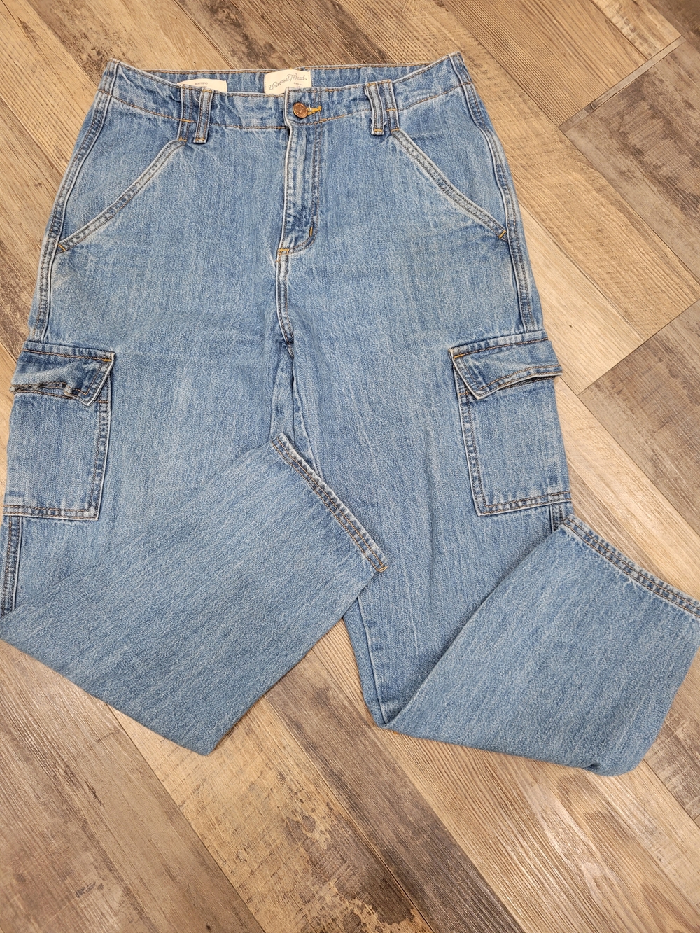 Size 6R Boyfriend Baggy Fit Leg Pocket Jeans Universal Thread